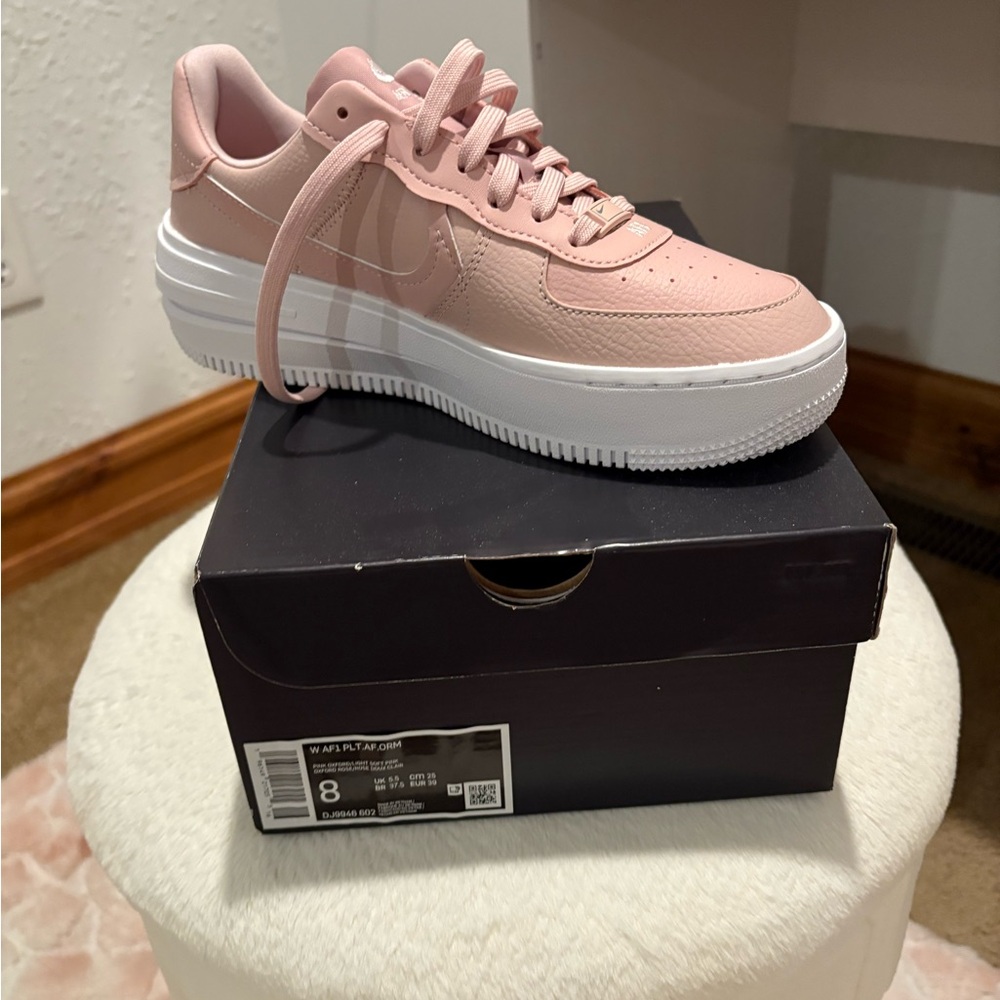 Nike Women's Blush Pink Sneakers